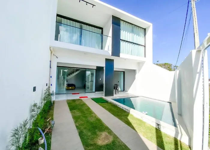 Via Carneiros Duplex